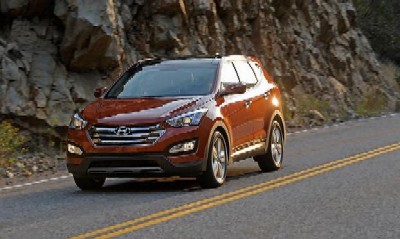 2013 Hyundai Santa Fe SUVs, lost vehicle control investigated by NHTSA